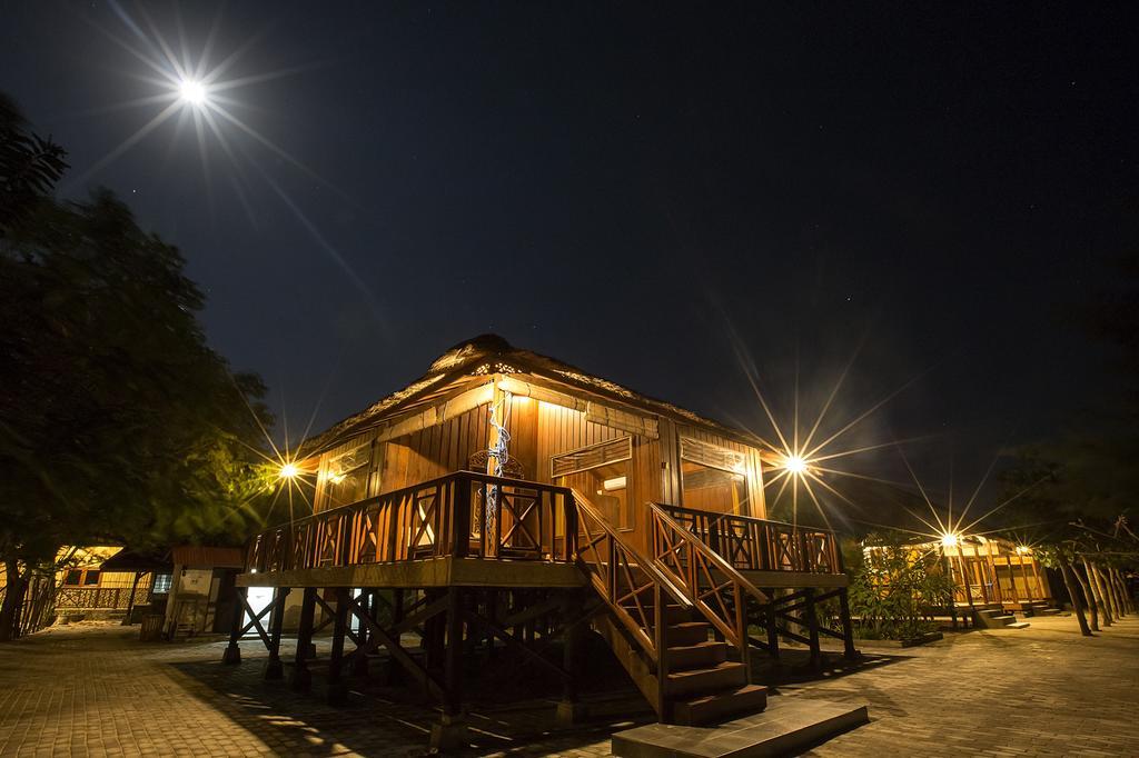 Nirvana Gili Sudak Buitenkant foto